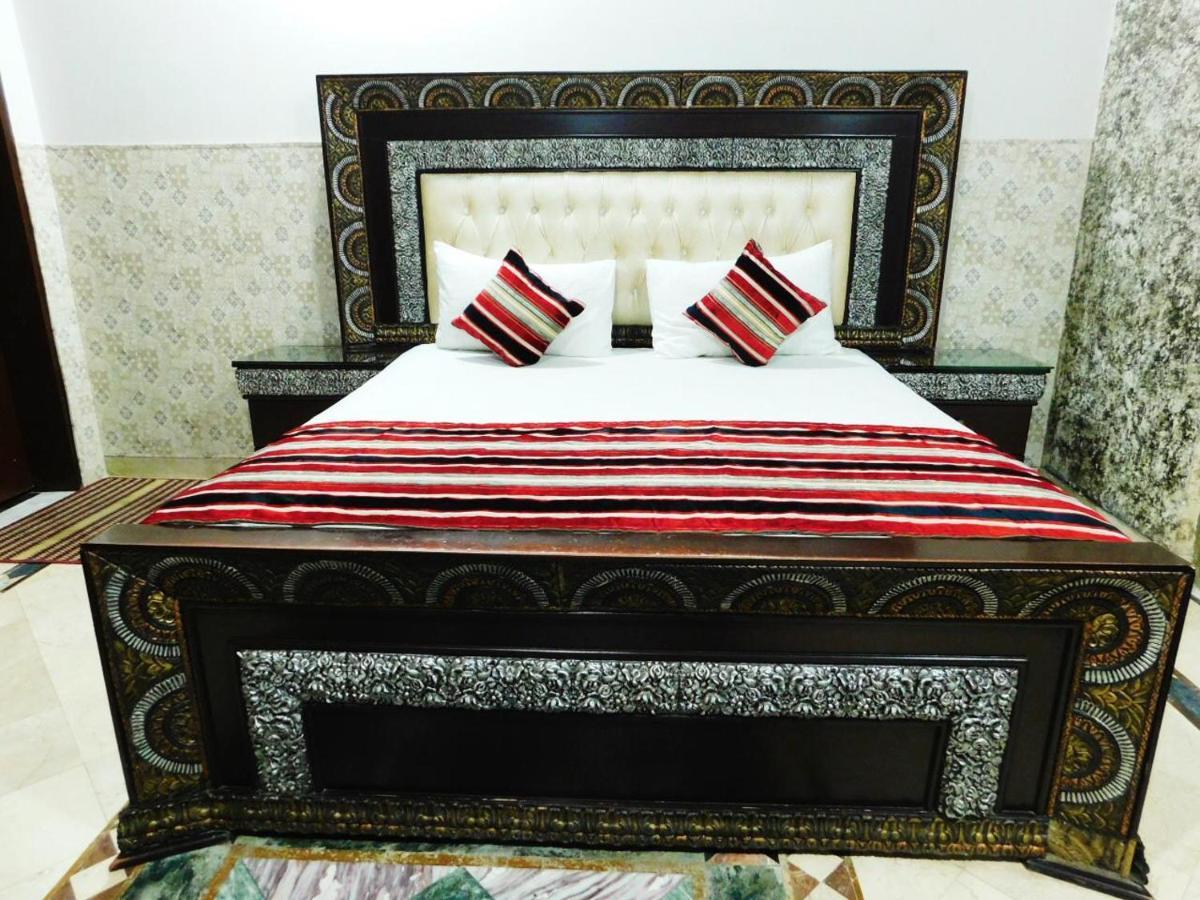 Moon Palace Hotel Lahore Exterior photo