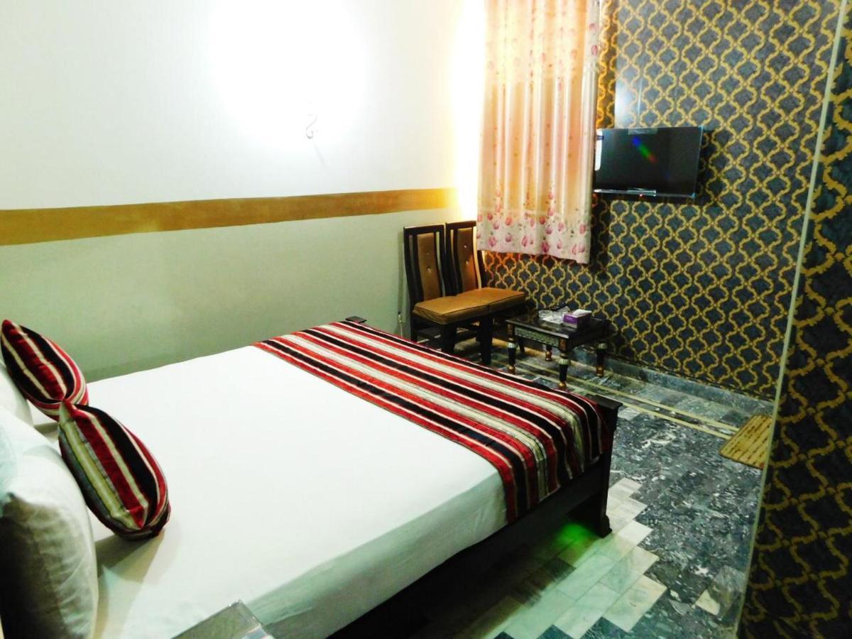 Moon Palace Hotel Lahore Exterior photo